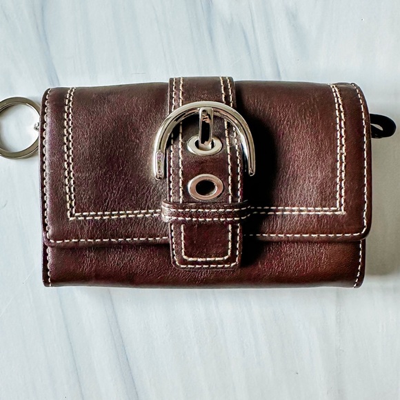 Vintage Coach Soho Brown Leather Buckle Compact Wallet - Picture 1 of 5